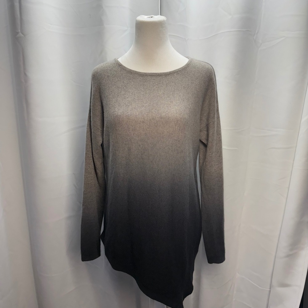 Only Mine 100% 2 Ply Cashmere M Ombré Asymmetrical Gray‎ Navy Sweater Scoop Neck